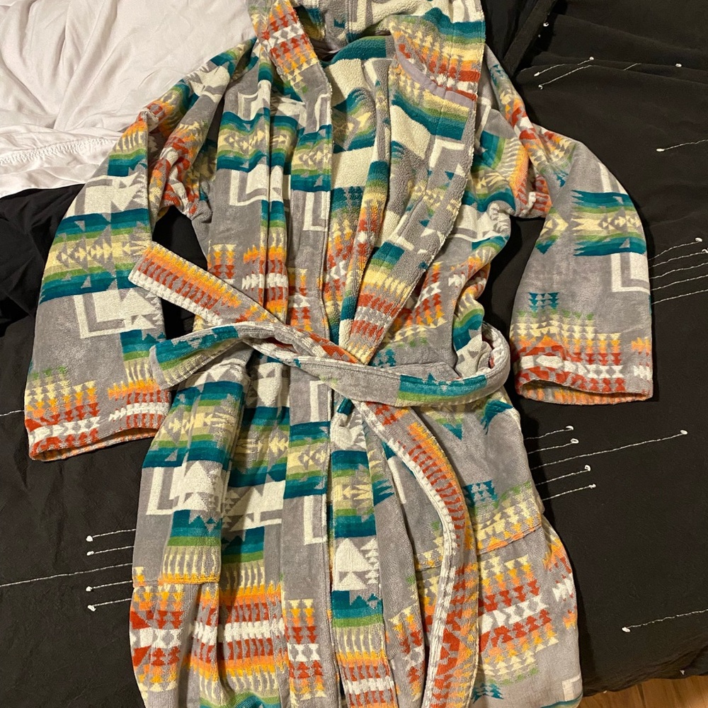 Pendleton Multicolor Robe Towel